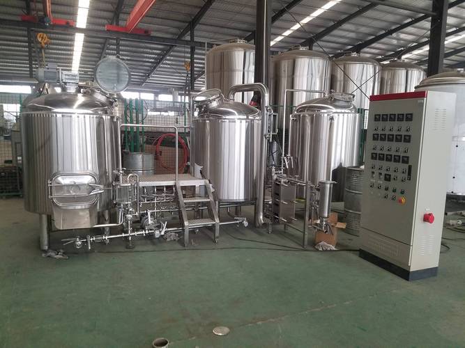 江城全套啤酒设备一套多少钱？开精酿厂到底得配齐哪些？
